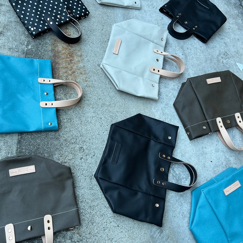 残1点「軽くて拭ける」PVC加工（SQ）  IVORY