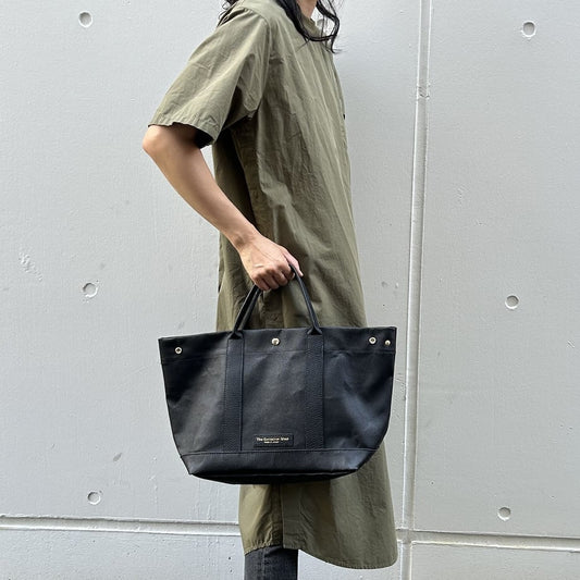「軽くて拭ける」Coated PVC Camouflage（TOTE M)
