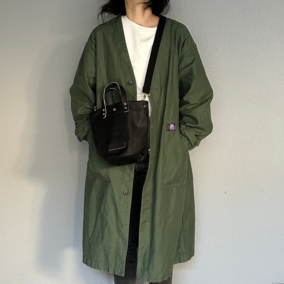 「軽くて拭ける拭ける」PVC加工（Round Bottom B）Black