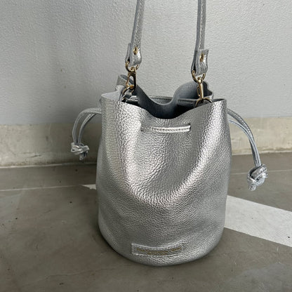 Cow Leather（Kinchaku） Argento Argento