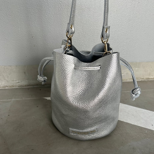 Cow Leather (Kinchaku) Argento Argento