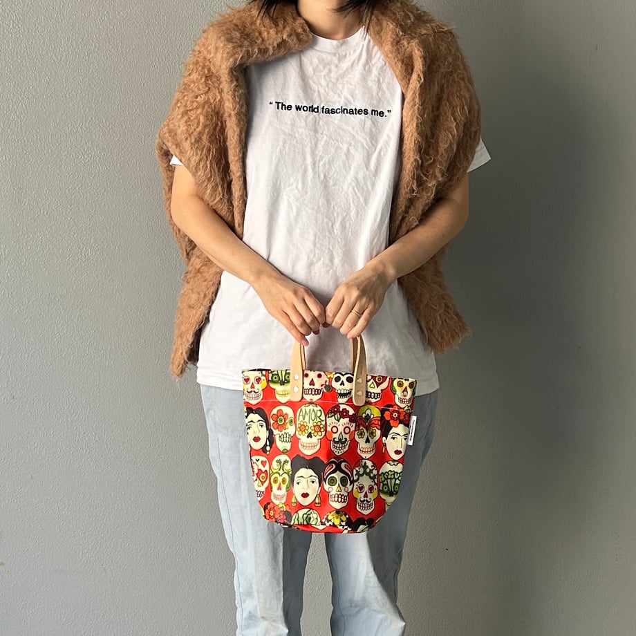 ＜予約＞PVC加工 （丸底トート）Gotas de Amor(carrot)